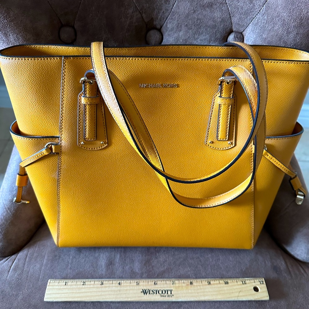 Michael Kors Voyager Textured Leather Computer Tote